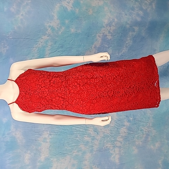 New Yumi Kim Save The Date Red Floral Lace Midi Dress Size Large - Picture 1 of 16